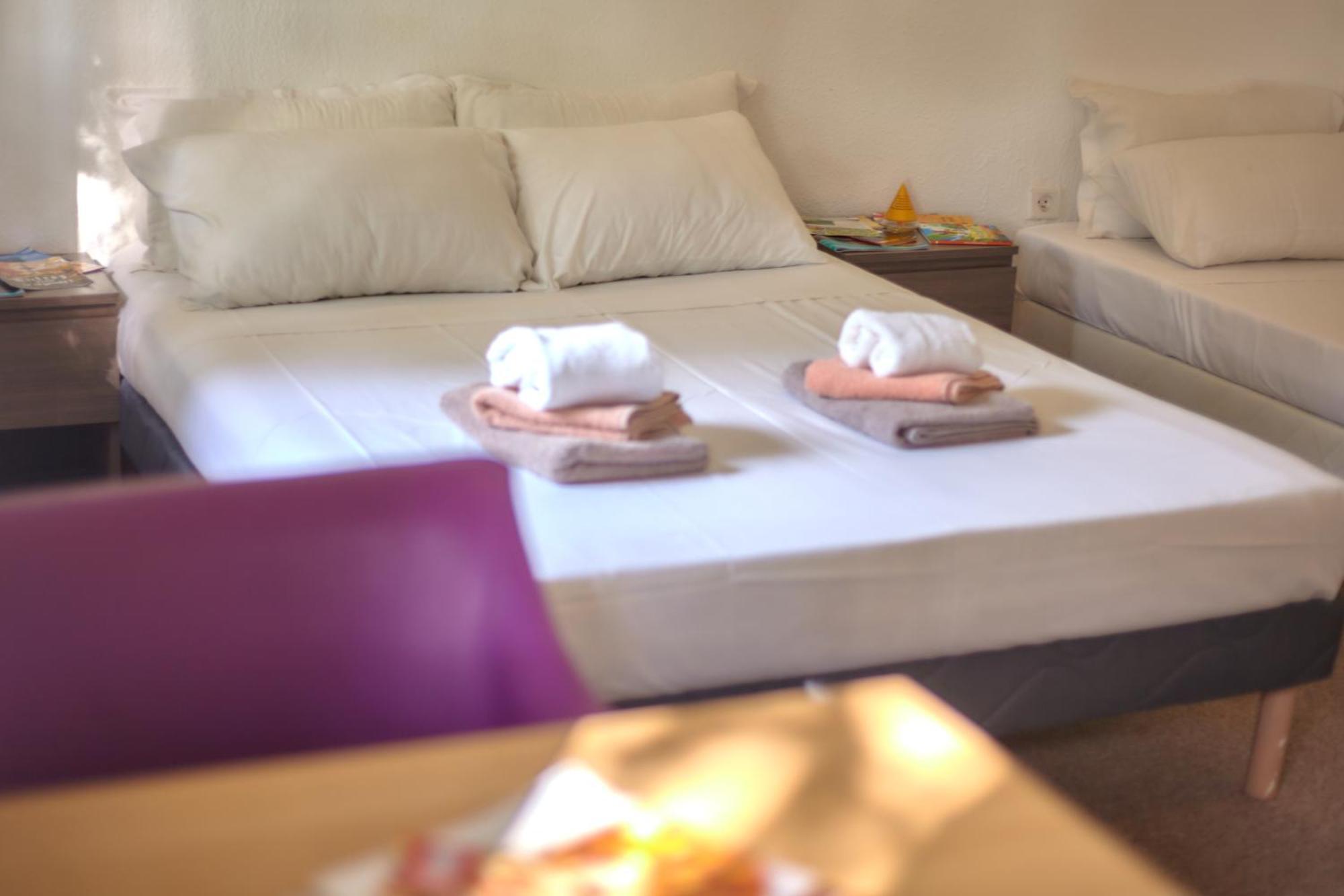 Hotel La Voile Bleue La Richardais Ngoại thất bức ảnh