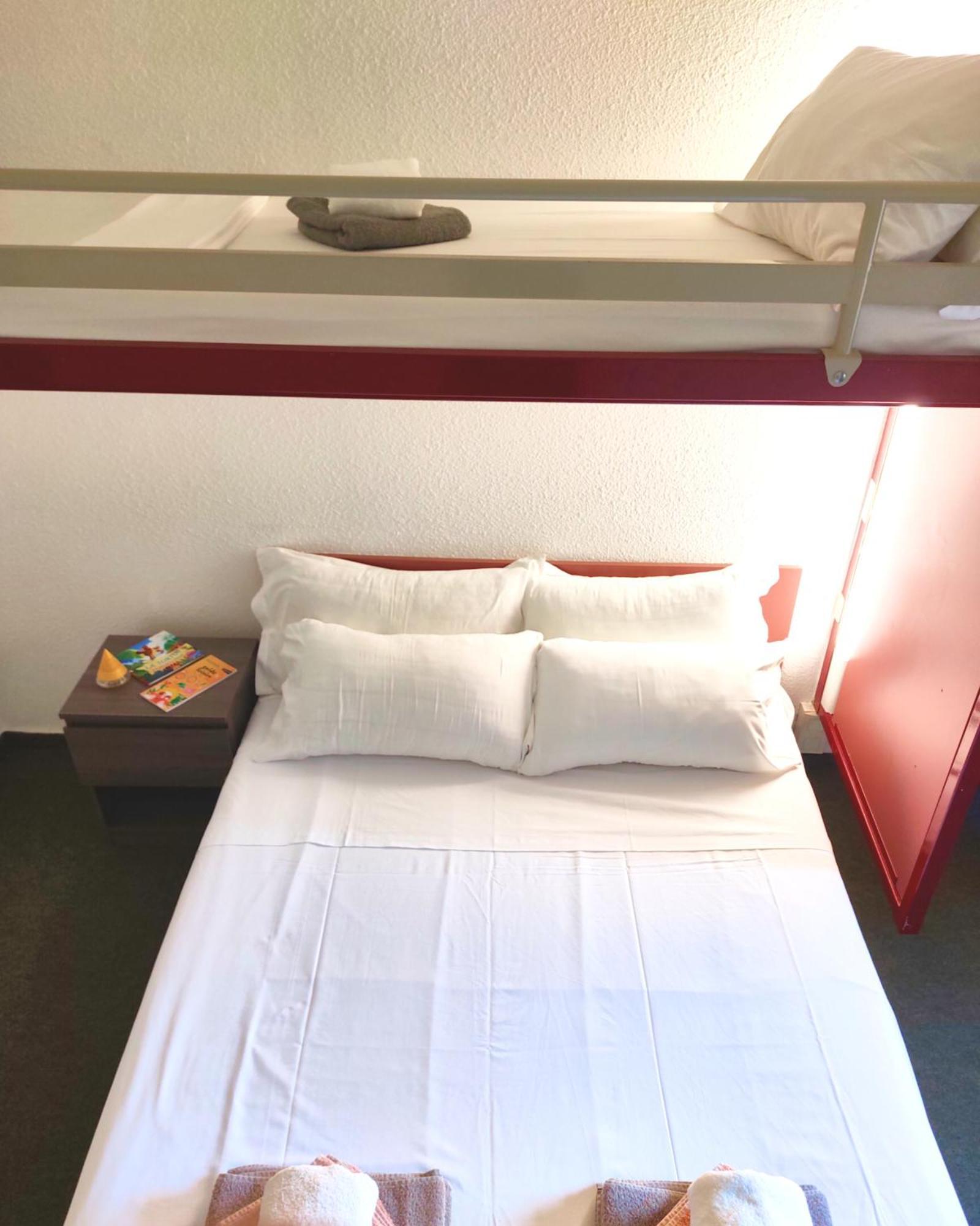 Hotel La Voile Bleue La Richardais Ngoại thất bức ảnh