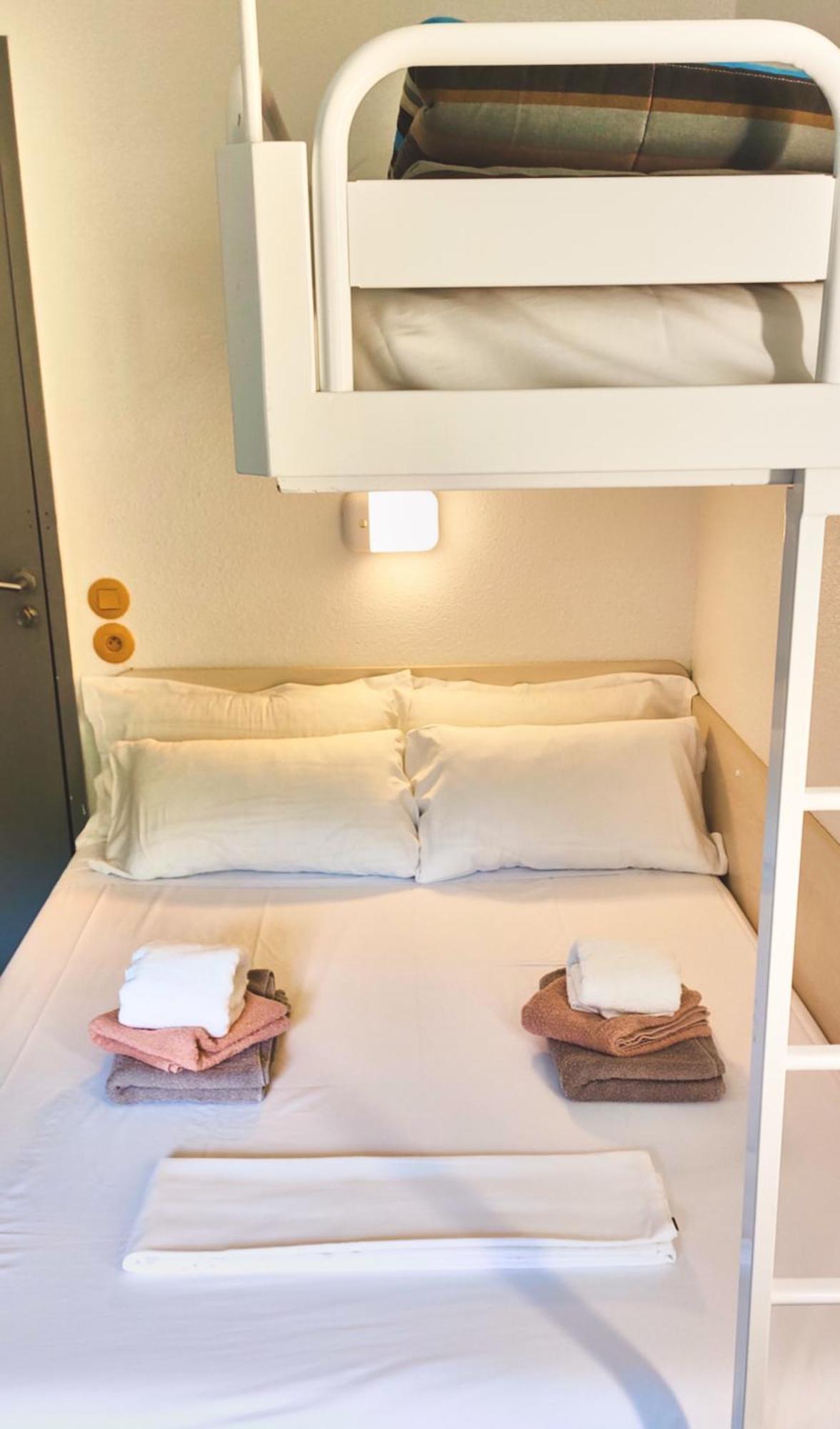 Hotel La Voile Bleue La Richardais Ngoại thất bức ảnh