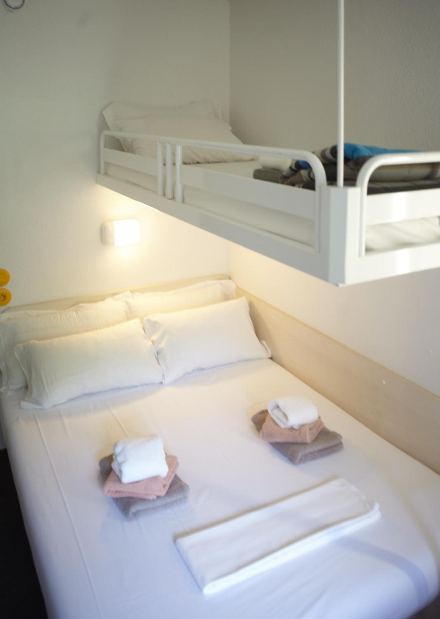 Hotel La Voile Bleue La Richardais Ngoại thất bức ảnh